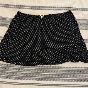Black Polka Dot Skirt 🤍